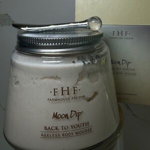 New FarmHouse Fresh Moon Dip Back to Youth Ageless Body Mousse 8fl Oz Sealed